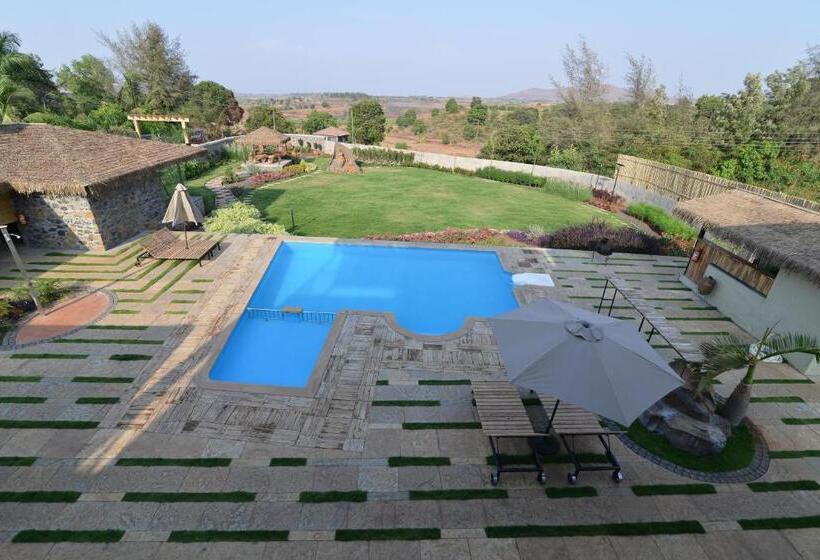 בית מלון כפרי Parnakuti Villa