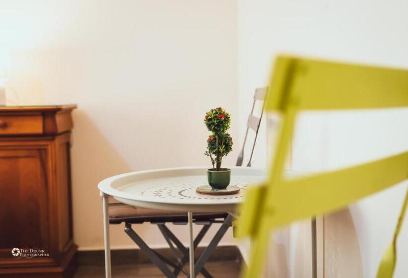 호텔 Pensiunea Colt De Rai Cean