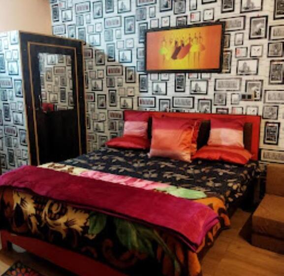 호텔 Pitambara Palace,datia