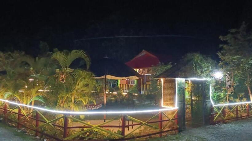 בית מלון כפרי Prakriti Neerh