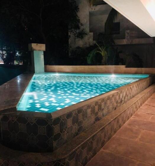 酒店 Q 23 Resort & Suites