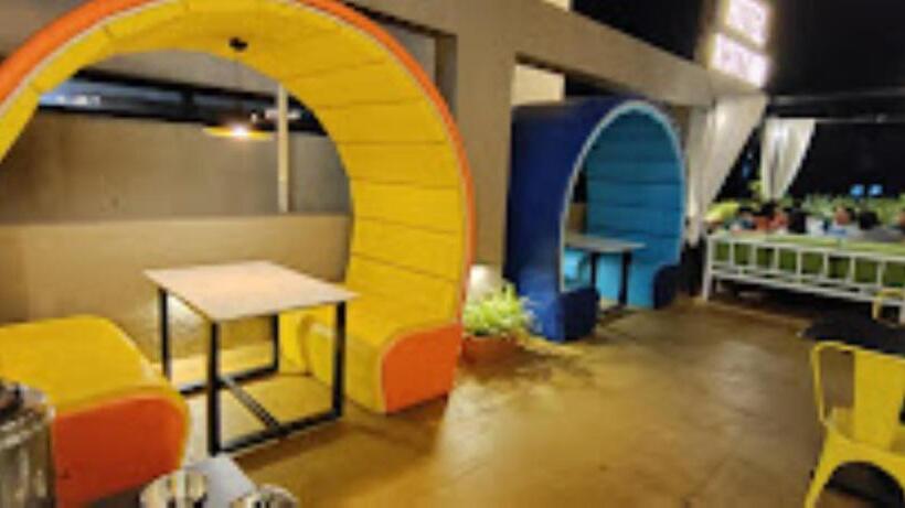 Hotel R City Inn Rajkot