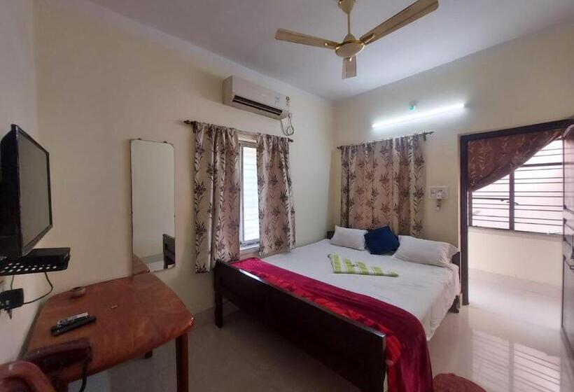 בית מלון כפרי Rajlaxmi Resort   Pure Veg