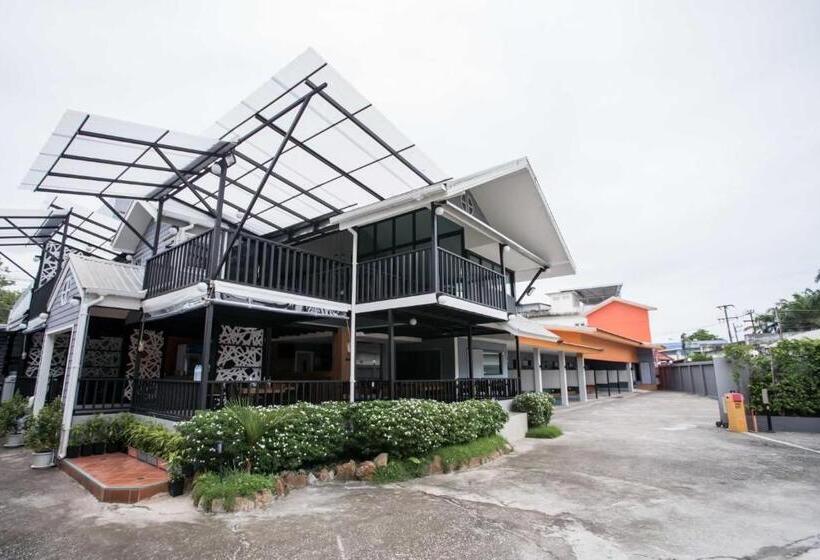 בית מלון כפרי S3