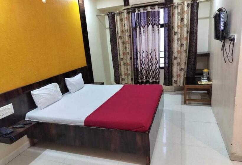 בית מלון כפרי Sachidanand