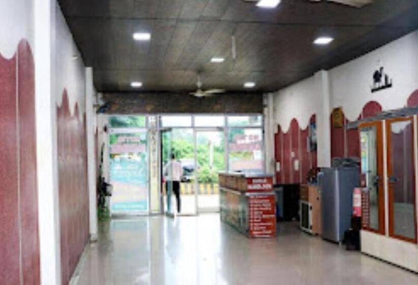 Hotel Sanginee , Maheshwar