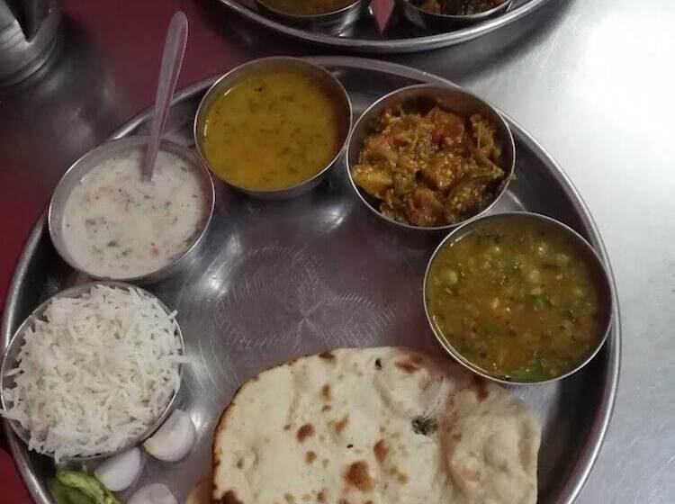 酒店 Thakur Jii Bhopal