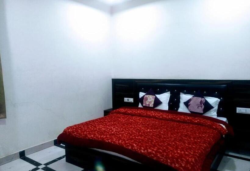 فندق The Corridor