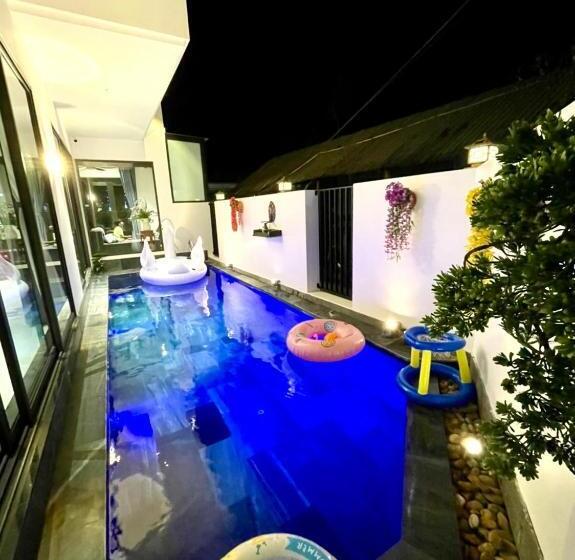 هتل The Dragon Villa Hoi An