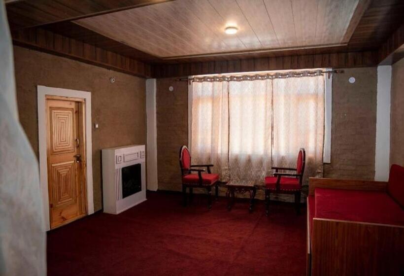 호텔 The Heritage Piti Jalsa