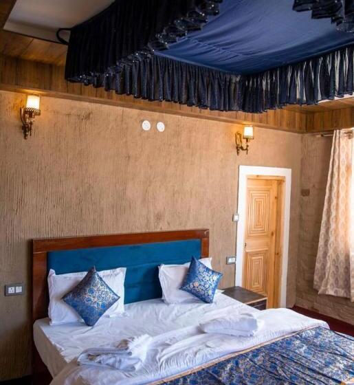 호텔 The Heritage Piti Jalsa