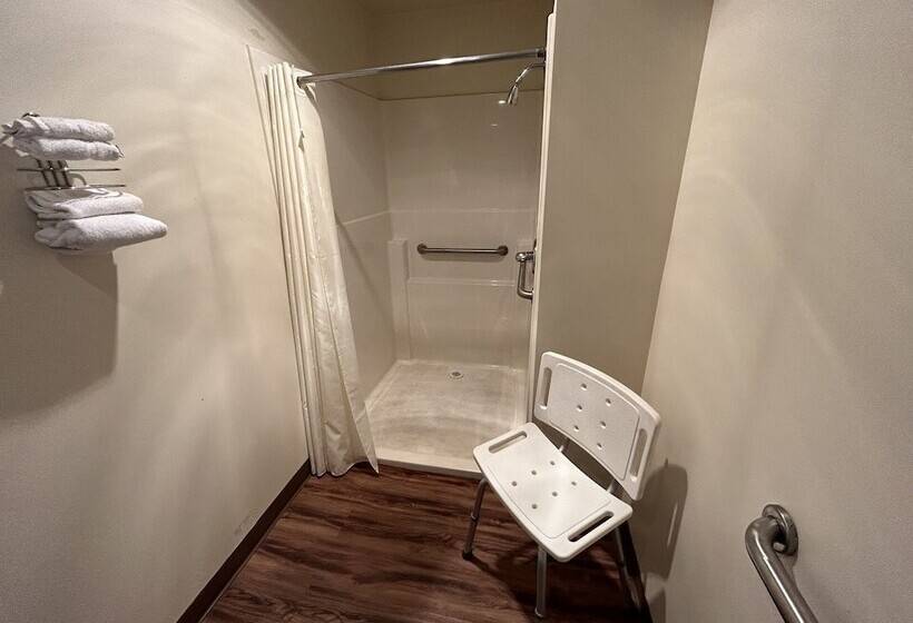 فندق Valley Inn And Suites