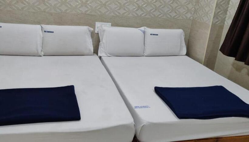 酒店 Vishnu Bhavan