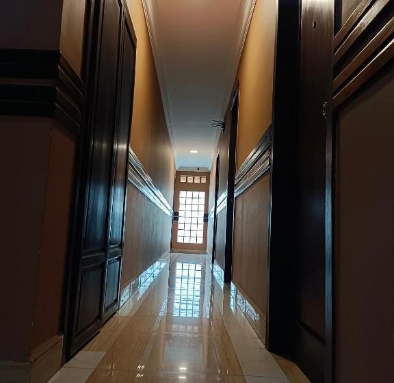 ホテル Zoharesidencycoltd