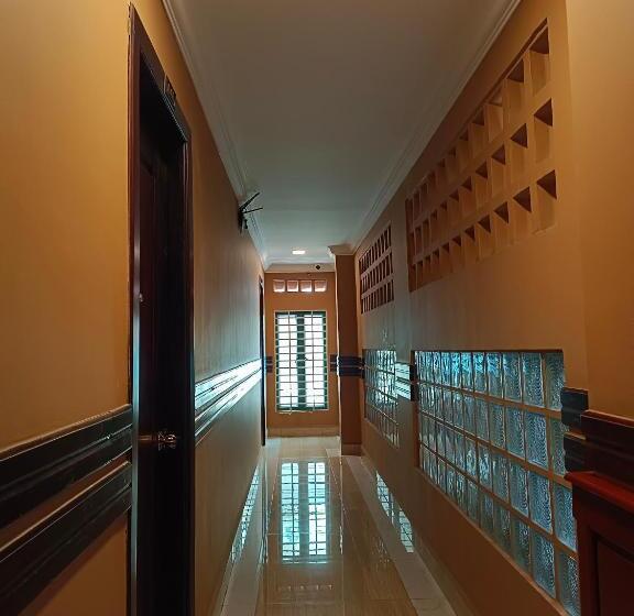 ホテル Zoharesidencycoltd