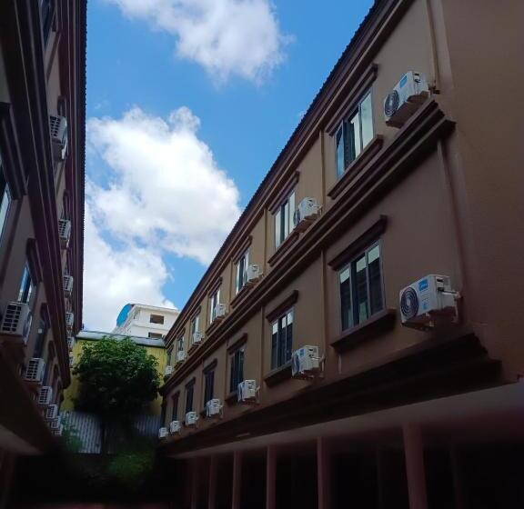 ホテル Zoharesidencycoltd