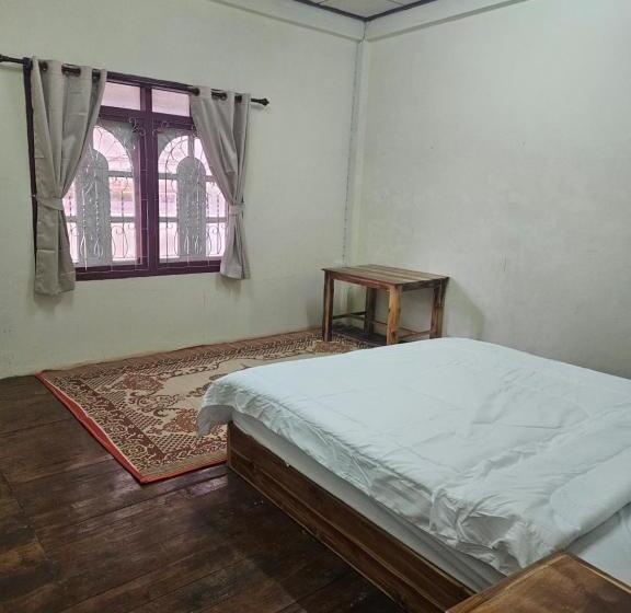 Kai Lions International Hostel Paksong