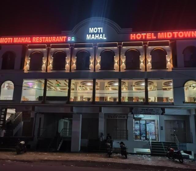 Motimahal Restaurant & Hotel Midtown