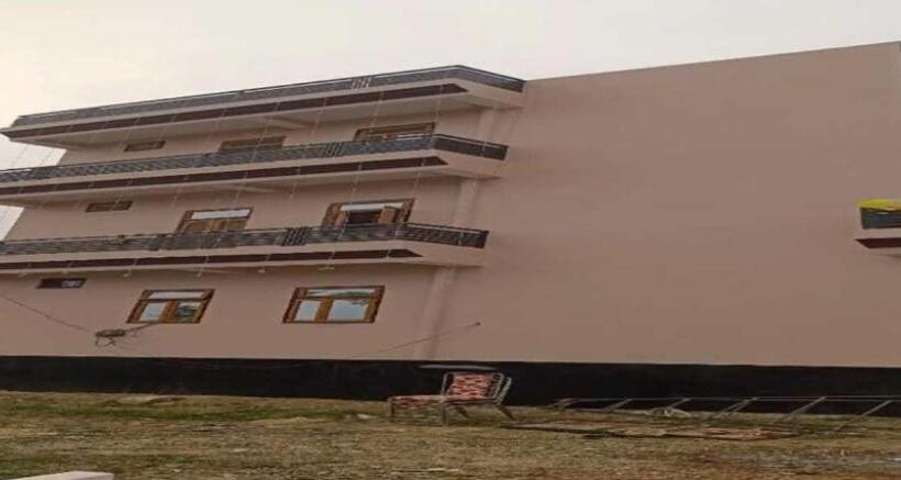 Oyo 8202 Sudeep Hotel & Restaurant