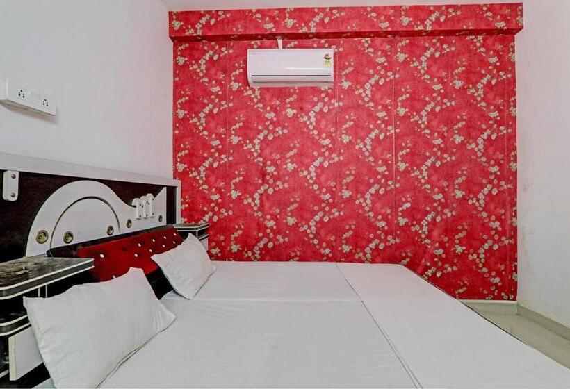 Oyo Hotel Surya Palace