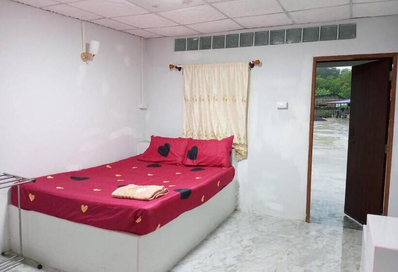 بنسيون ธมนเพลส