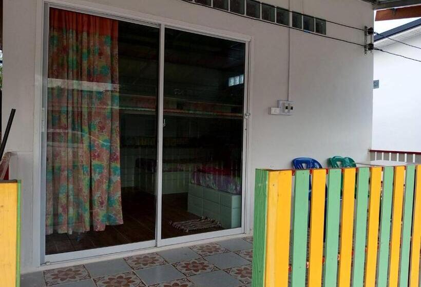 פנסיון ธมนเพลส