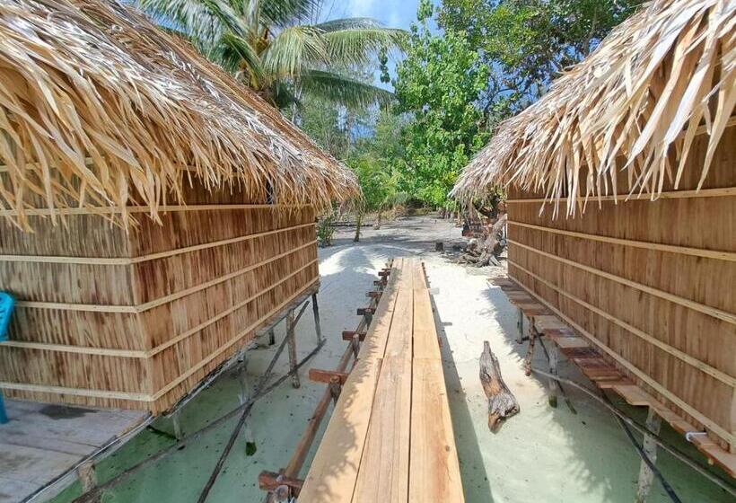 بنسيون Coco Huts Guest House