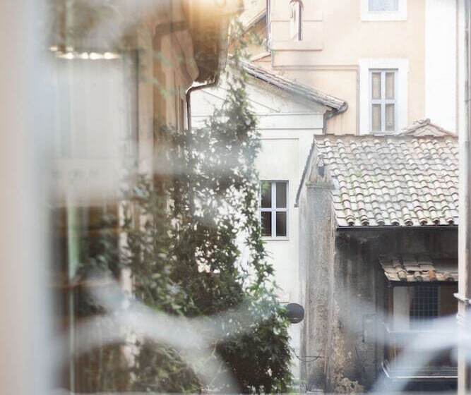 פנסיון Domus Vitra