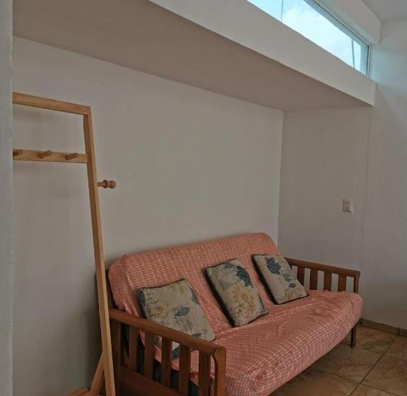 ペンション El Cielo Hospedaje Y Jardín