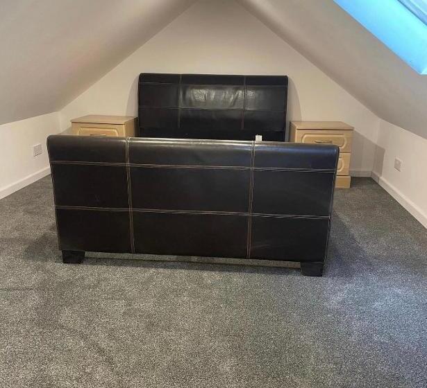 بنسيون Guest House In East Farleigh