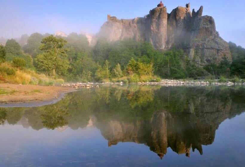 بنسيون Vellave   Fr 1 582 409