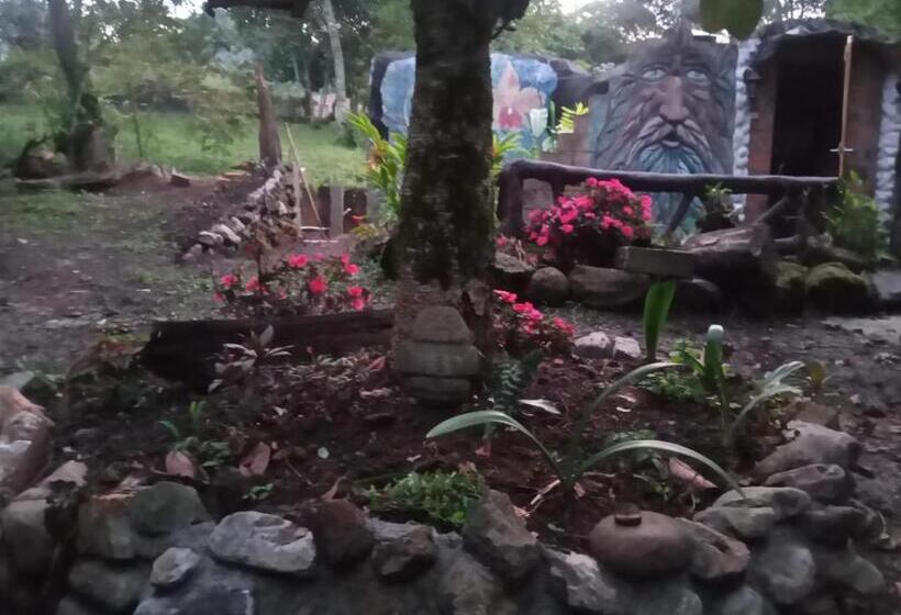 ペンション Hospedaje Finca El Mono