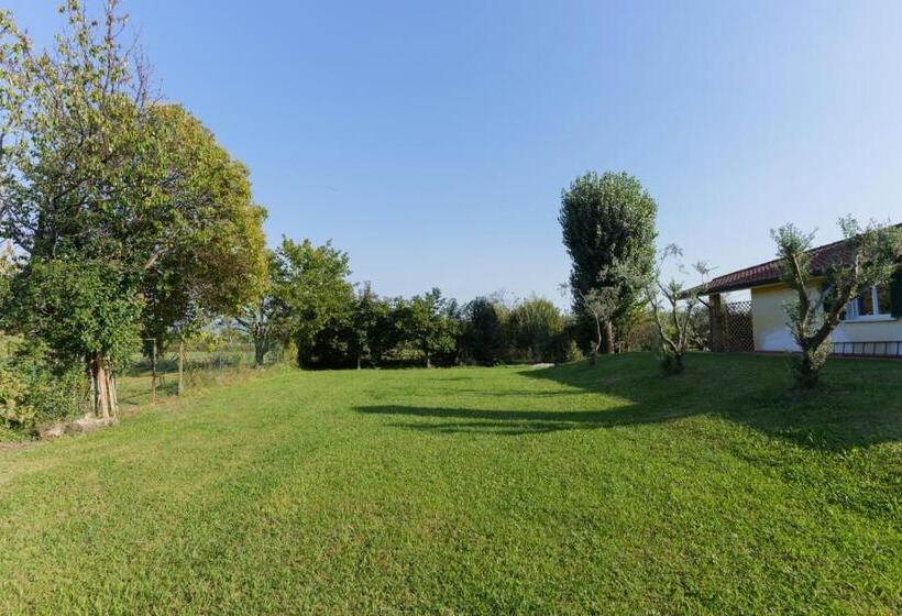 پانسیون I 7 Meli