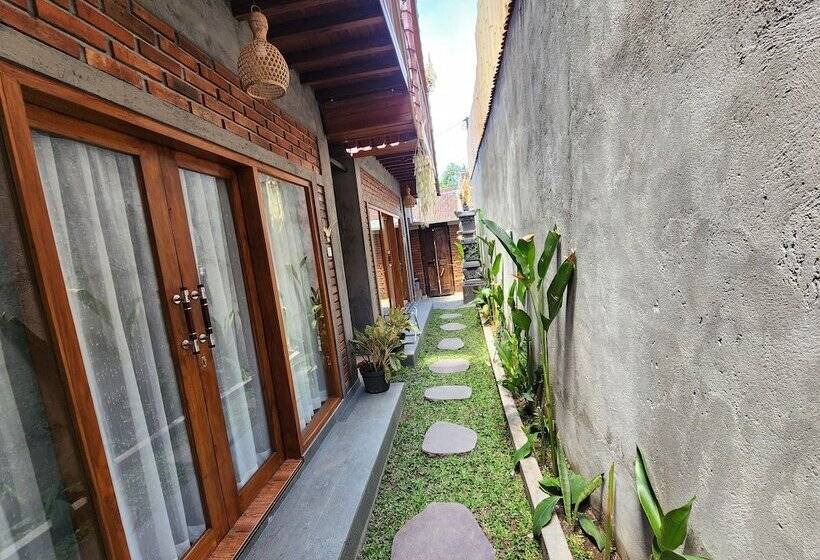 펜션 Jineng Guest House By The Swand