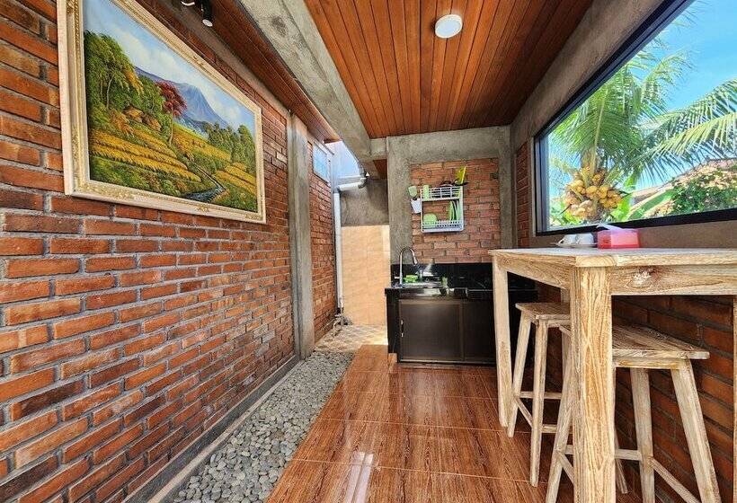펜션 Jineng Guest House By The Swand