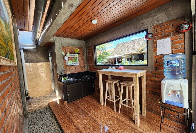 פנסיון Jineng Guest House By The Swand