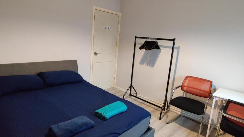 פנסיון London City Airport   Rooms