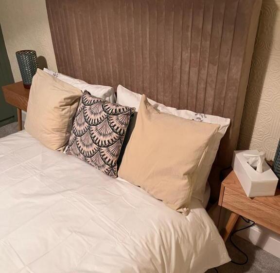 Пансион Luxury Cosy Retreat Apt