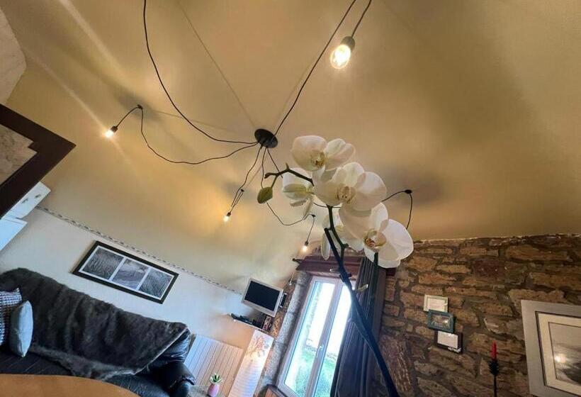 ペンション Maner An Aod