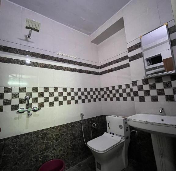 پانسیون Moon Night Guest House