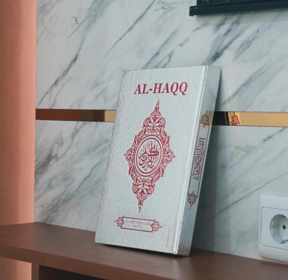 펜션 Nginapdipadang, Parkit House, Near Universitas Negeri Padang, 10mins Padang Beach