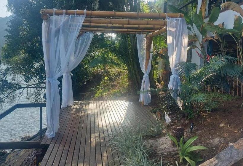 פנסיון Oásis Beach House