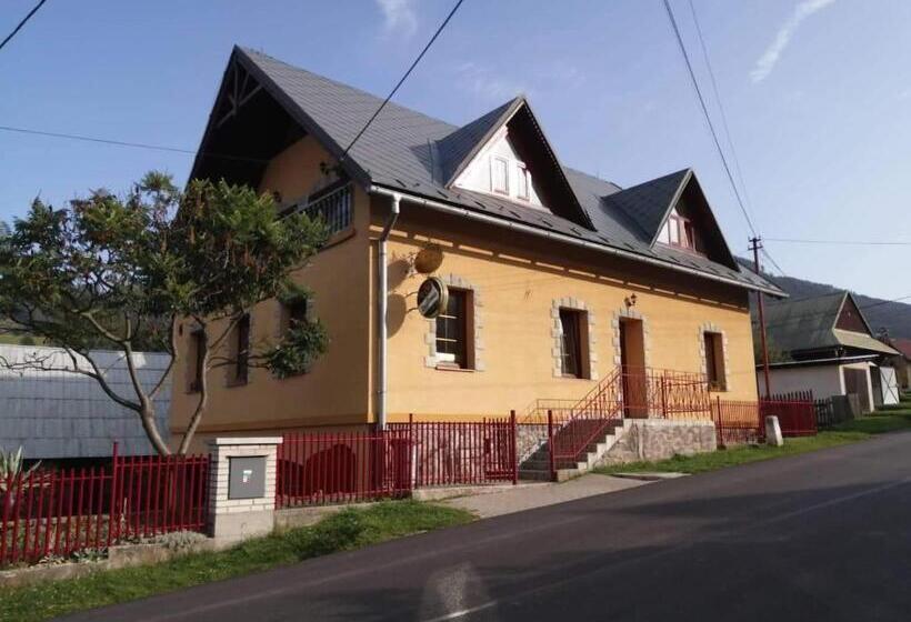 Пансион Penzión Serafín