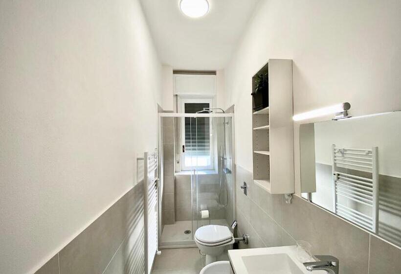 پانسیون Stanza Cristina E Patrizia Fiere E Moda