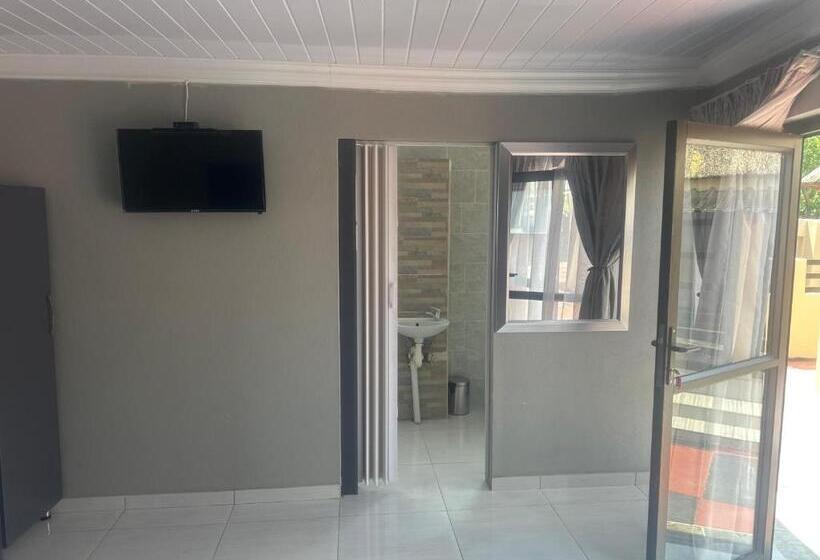 ペンション Sweet Nice Guest House