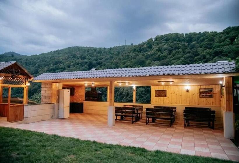 بنسيون Vahagnadzor Guest House