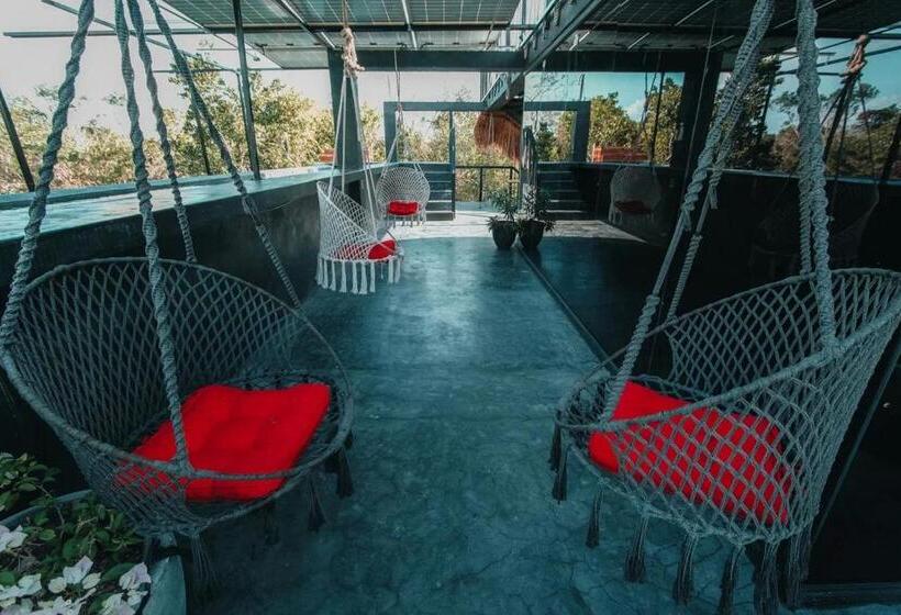 Quantum Mayan Skyloft