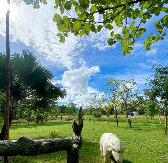리조트 วรินธรน์รีสอร์ท