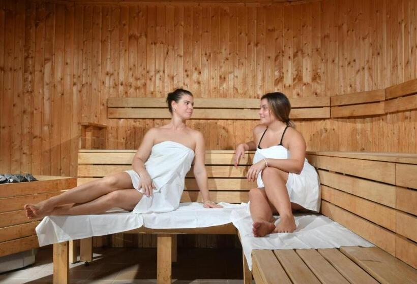 Курорт Szentesi Sport  és üdülőközpont