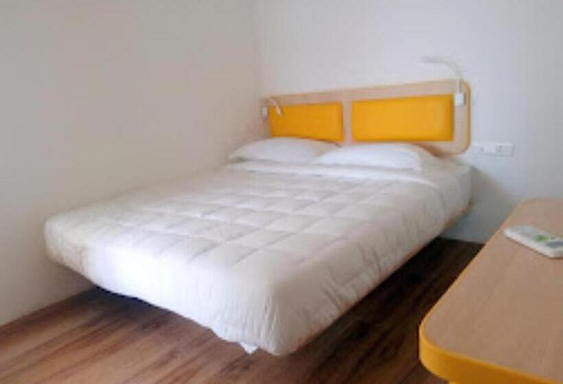 Stayinn Hotel Bhopal